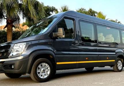 12 Seater Urbania Traveller