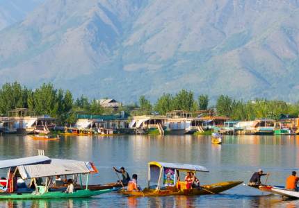 Taxi Hire from Kashmir